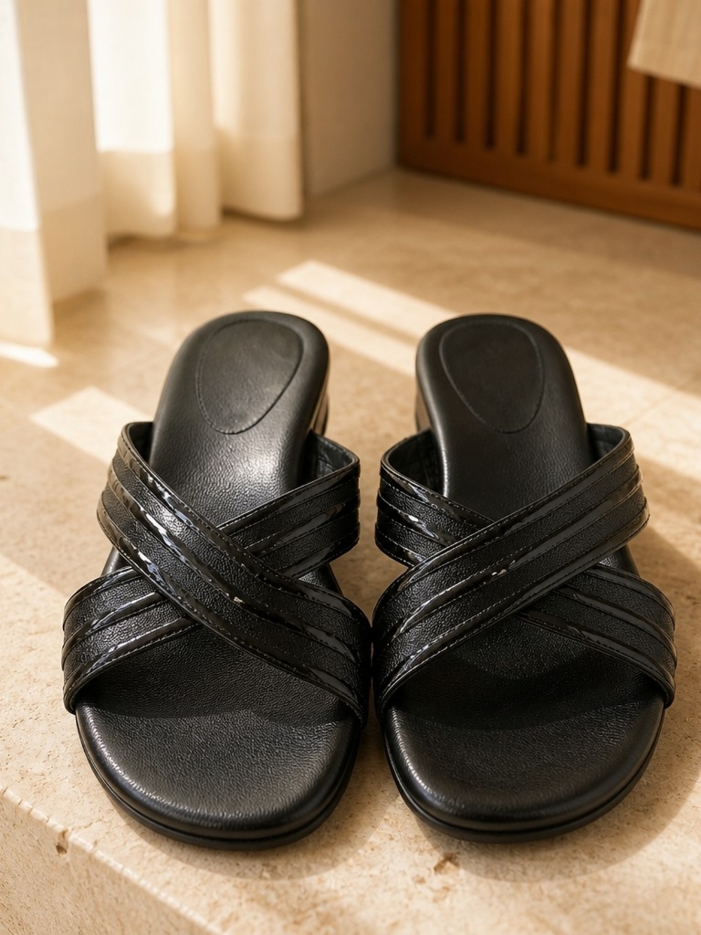 Nike Air Women’s Black Crisscross Slide Sandals
